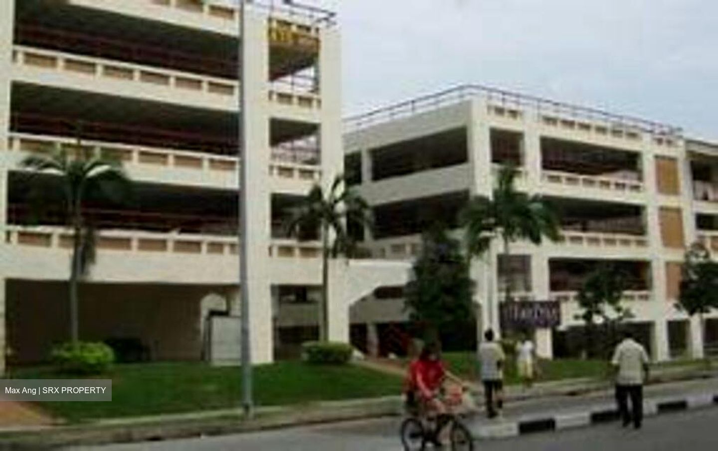 Tampines Street 44 (D18), Shop House #500823761